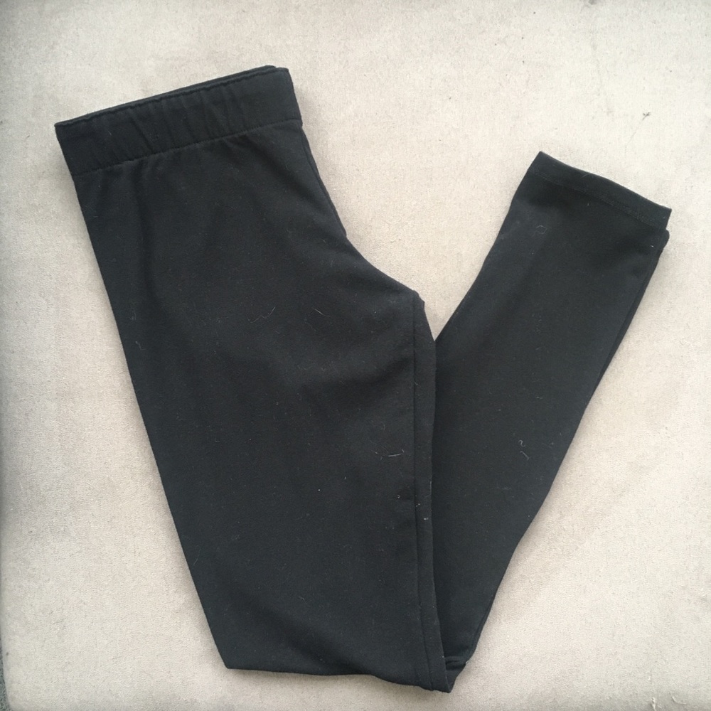 Black leggings
